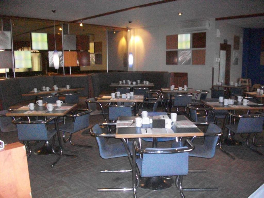 Motel Princesse Saguenay Ngoại thất bức ảnh