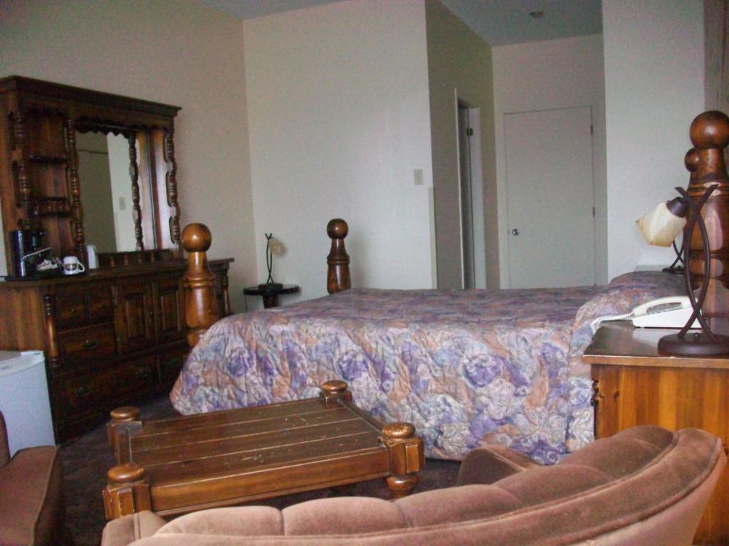 Motel Princesse Saguenay Phòng bức ảnh